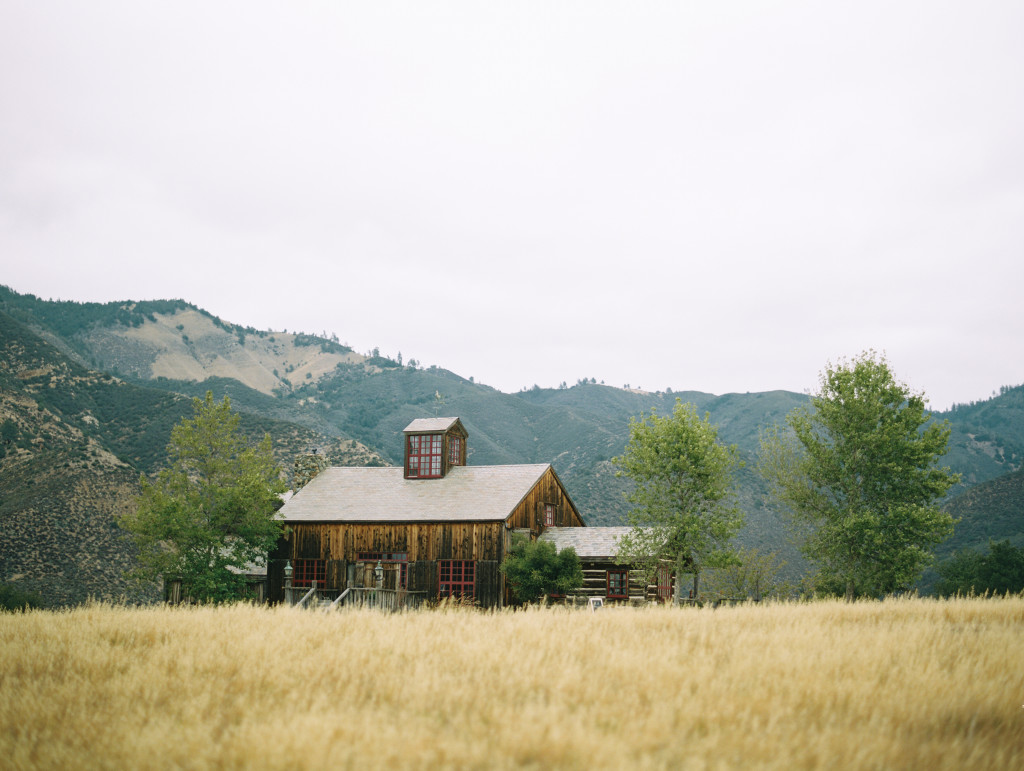 045_Brumley & Wells_fine_art_film_photography_California_destination_weding_Figueroa_Farm_House