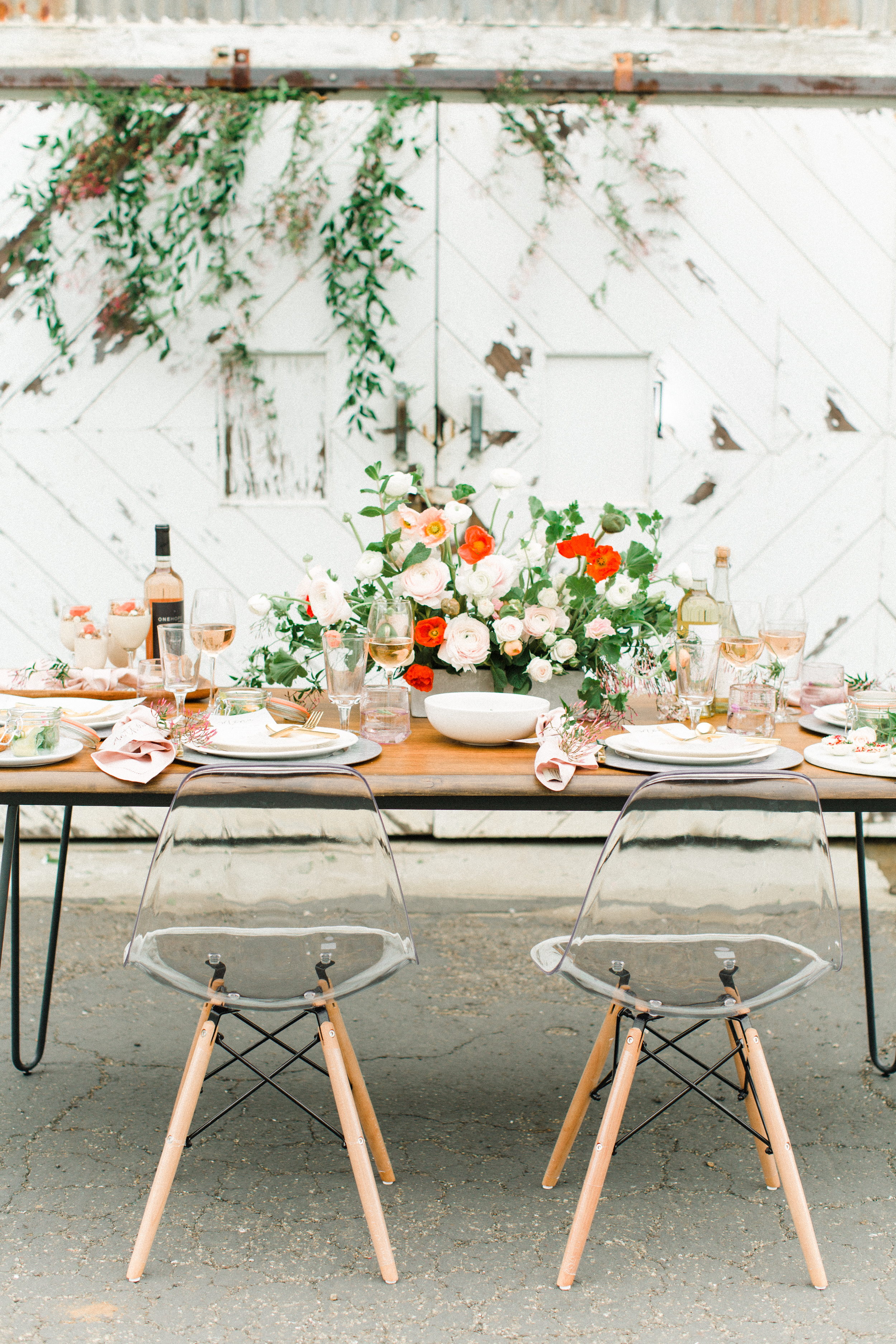 How to Host an Outdoor Easter Brunch