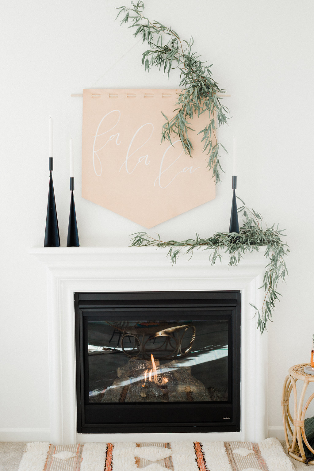 3 Steps For A Simple Modern Holiday Mantle