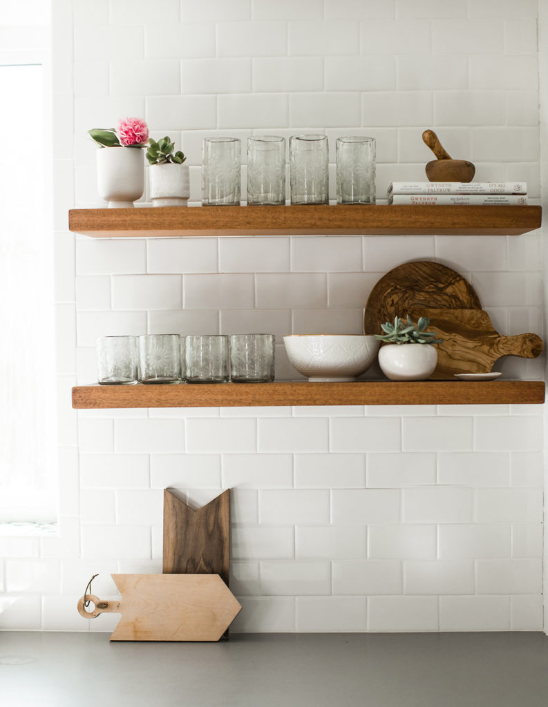 How to Style your Kitchen Shelves Like a Pro • Beijos Events