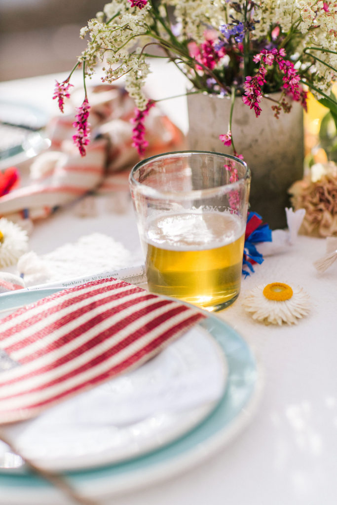 https://beijosevents.com/wp-content/uploads/2019/06/CydWeeksPhotography-BeijosEvents-PotteryBarn4thofJuly2019-68-683x1024.jpg