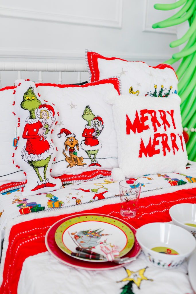 Pottery barn grinch clearance sheets