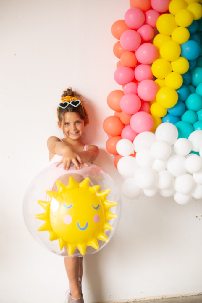 Make the World More Colorful - Kid's Rainbow Party • Beijos Events