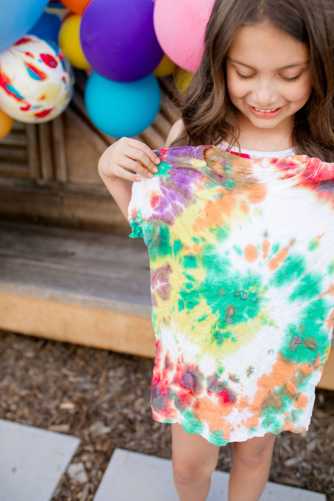 How to Throw a Tie-Dye Party in Your Backyard