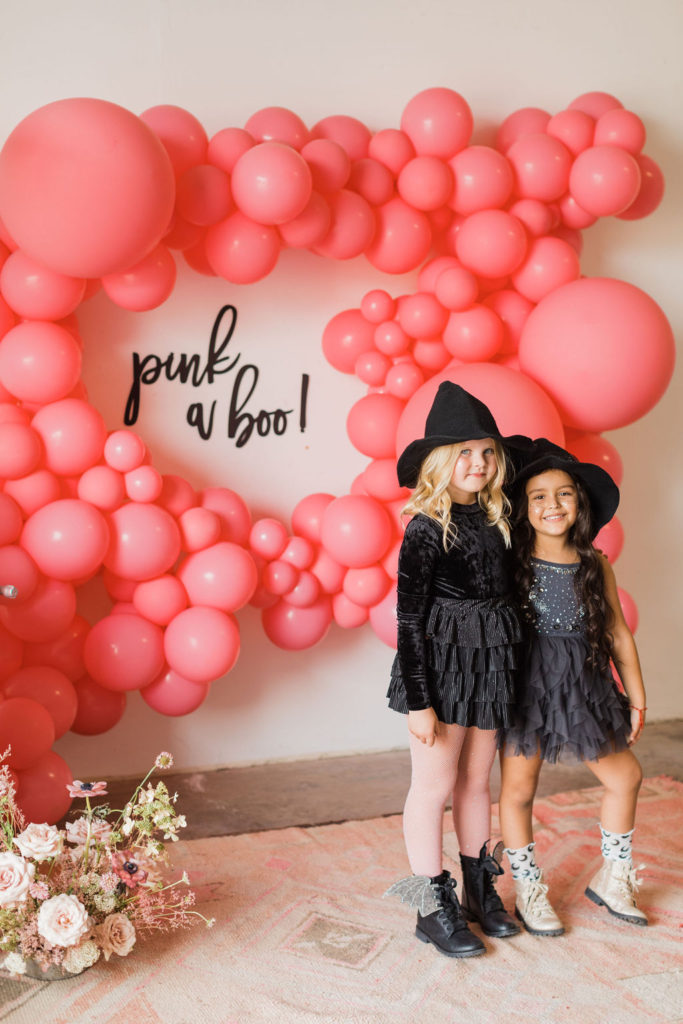 Gift Giving - Little Girls • Beijos Events