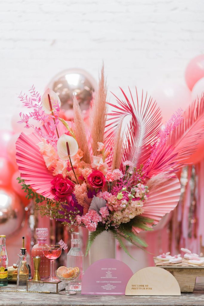 Pretty in Pink Ostrich Feather Centerpiece 