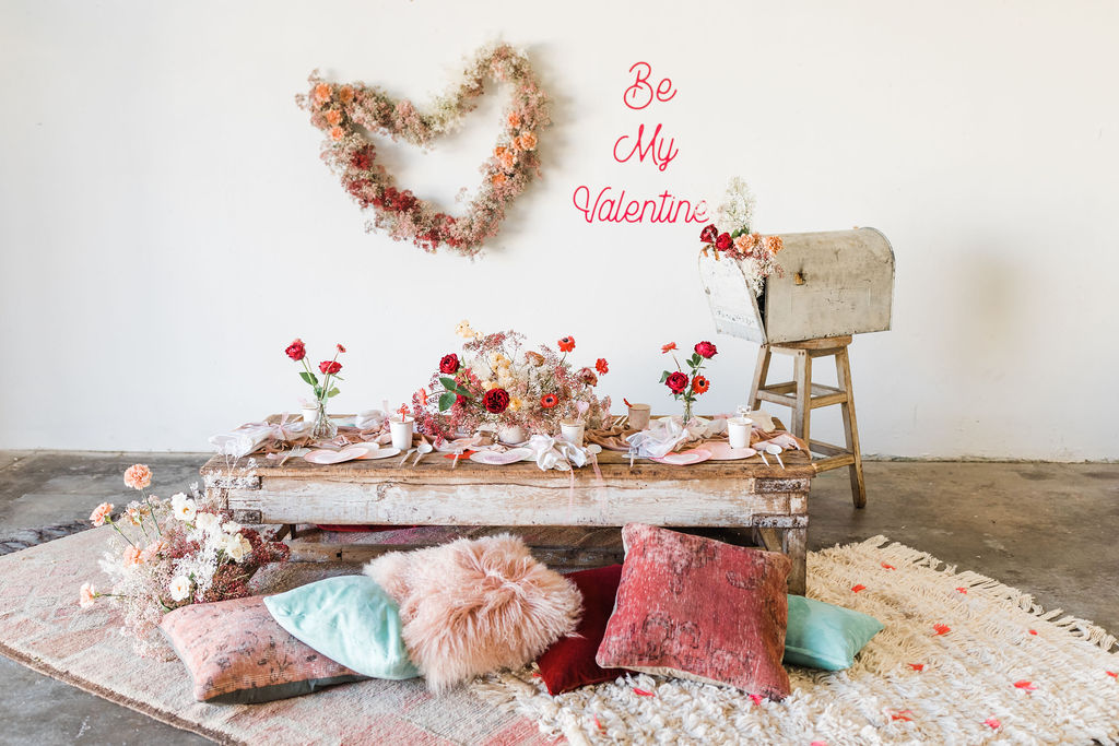 Be Mine with this Vintage Valentine’s Day Party