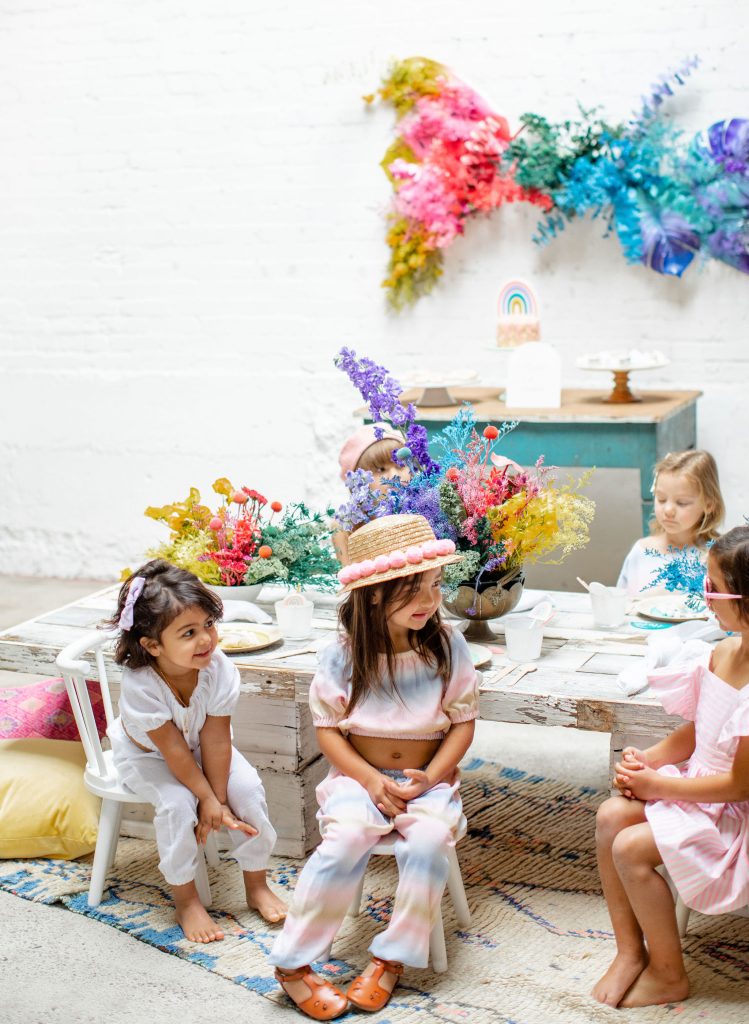 Make the World More Colorful - Kid's Rainbow Party • Beijos Events