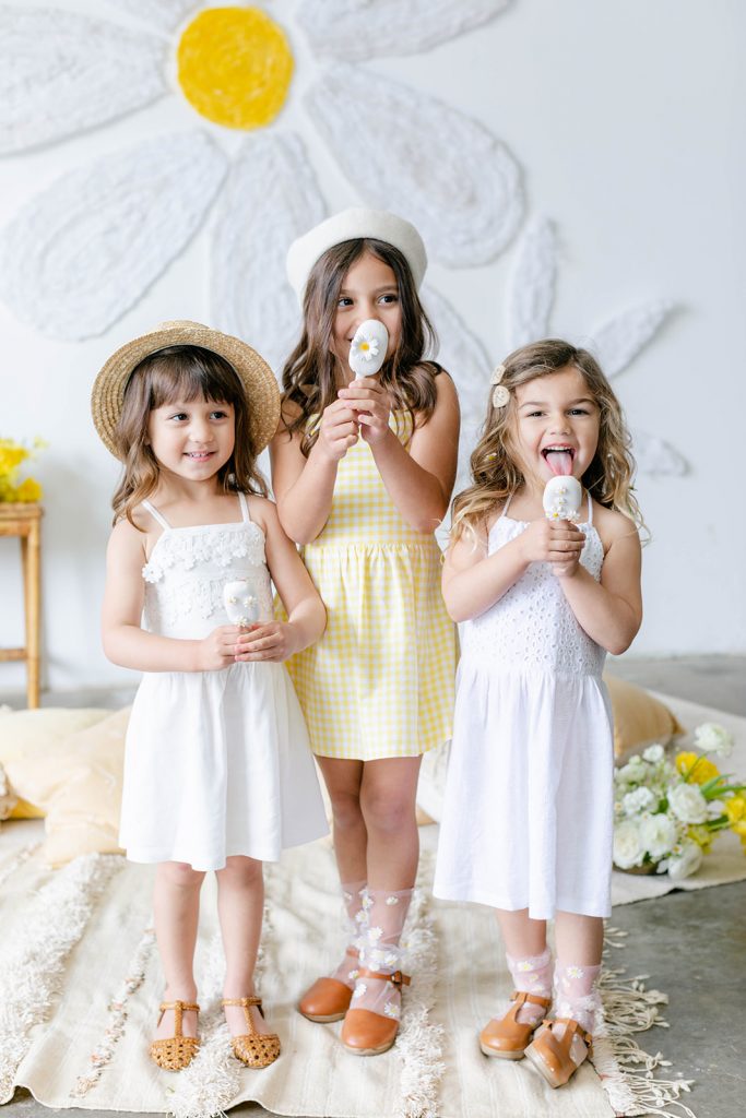 Gift Giving - Little Girls • Beijos Events