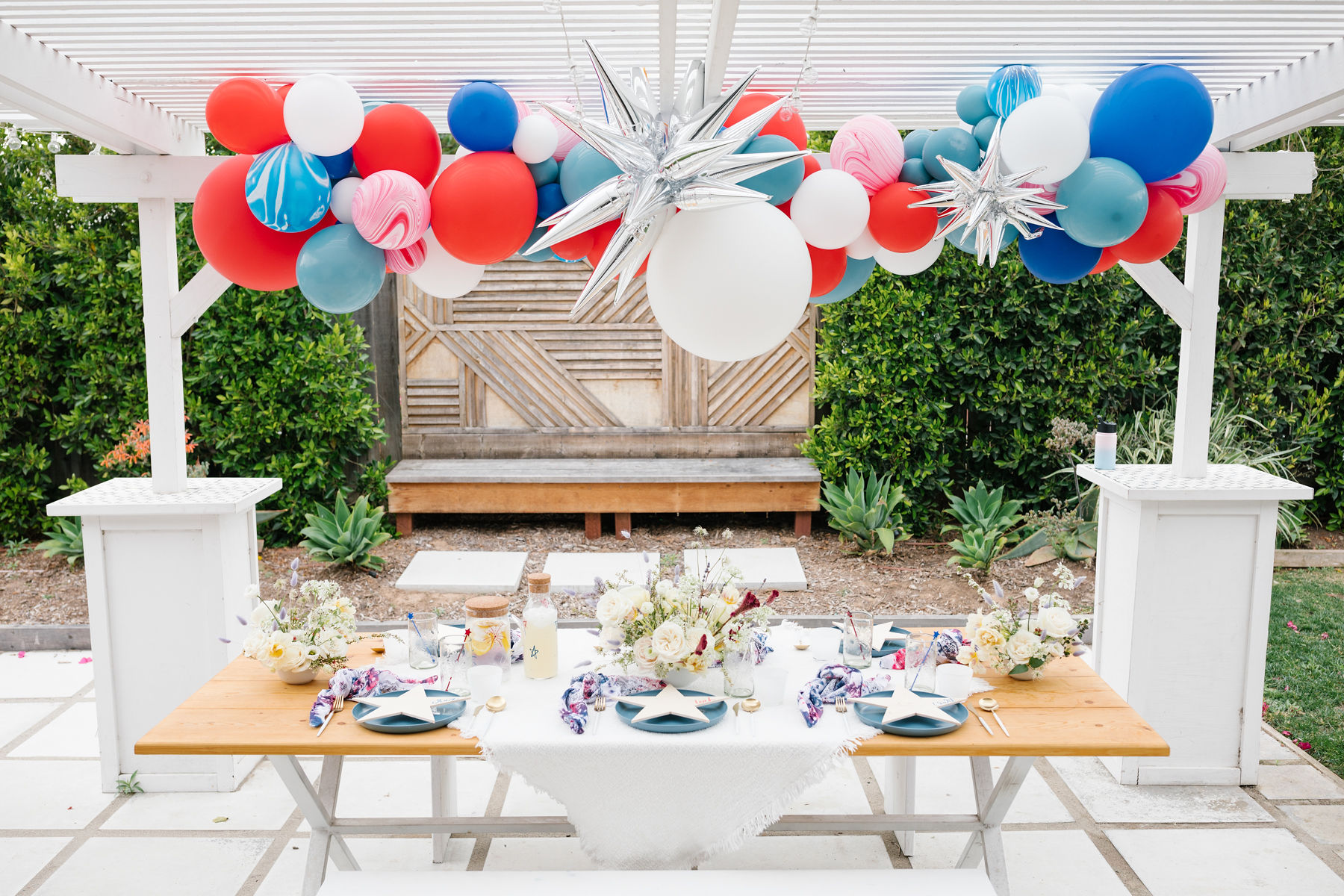 4th of July Backyard Party + Fun DIYs To Make Your Party Memorable!