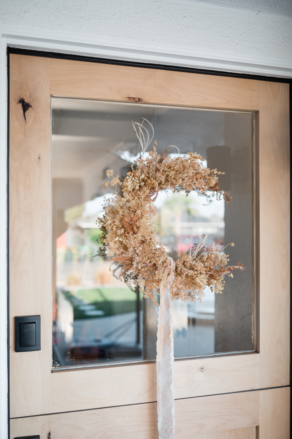 A Beautiful Celestial Inspired Fall Wreath DIY to Dress up Your Front Door