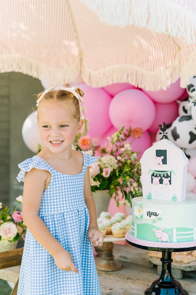 The Sweetest & Prettiest Little Barnyard Bash for Noa's 4th