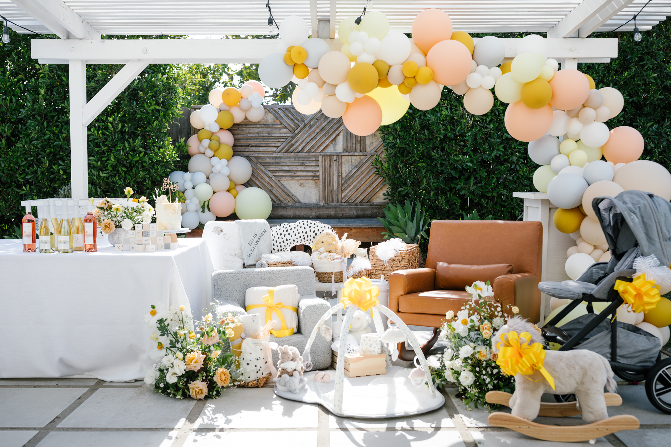 Swoon over these 27 Gorgeous New Mom Baby Shower Gifts!