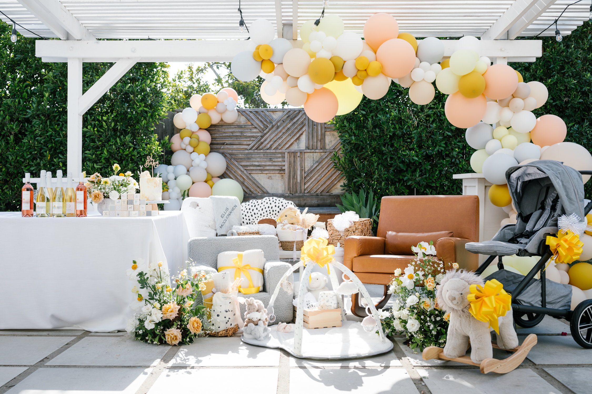 Swoon over these 27 Gorgeous New Mom Baby Shower Gifts!