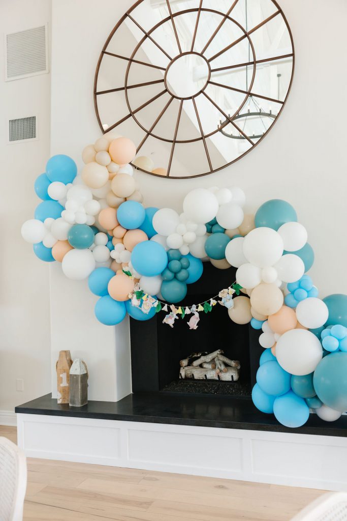 Peter Rabbit Baby Shower Ideas – Baby Shower Ideas 4U  Rabbit baby shower,  Baby shower balloon decorations, Rabbit baby shower invitations