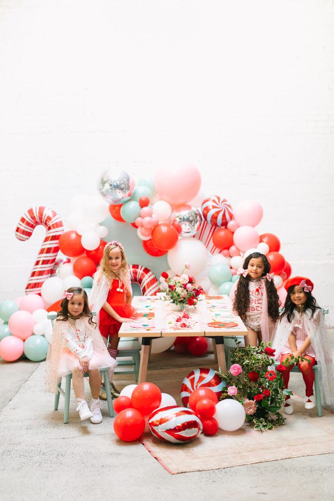 Gift Giving - Little Girls • Beijos Events