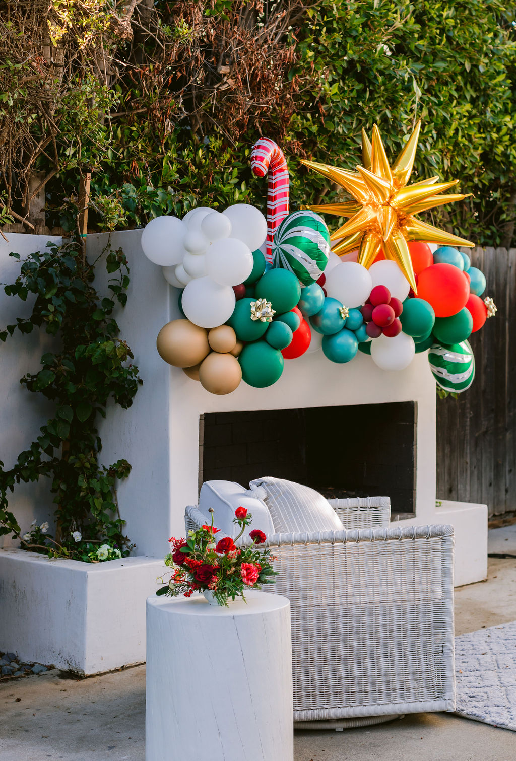 A Holiday Party at Home in Los Angeles • Beijos Events