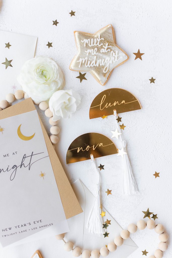 Sparkle the Night Away with this Cute New Year's Eve Party • Beijos Events