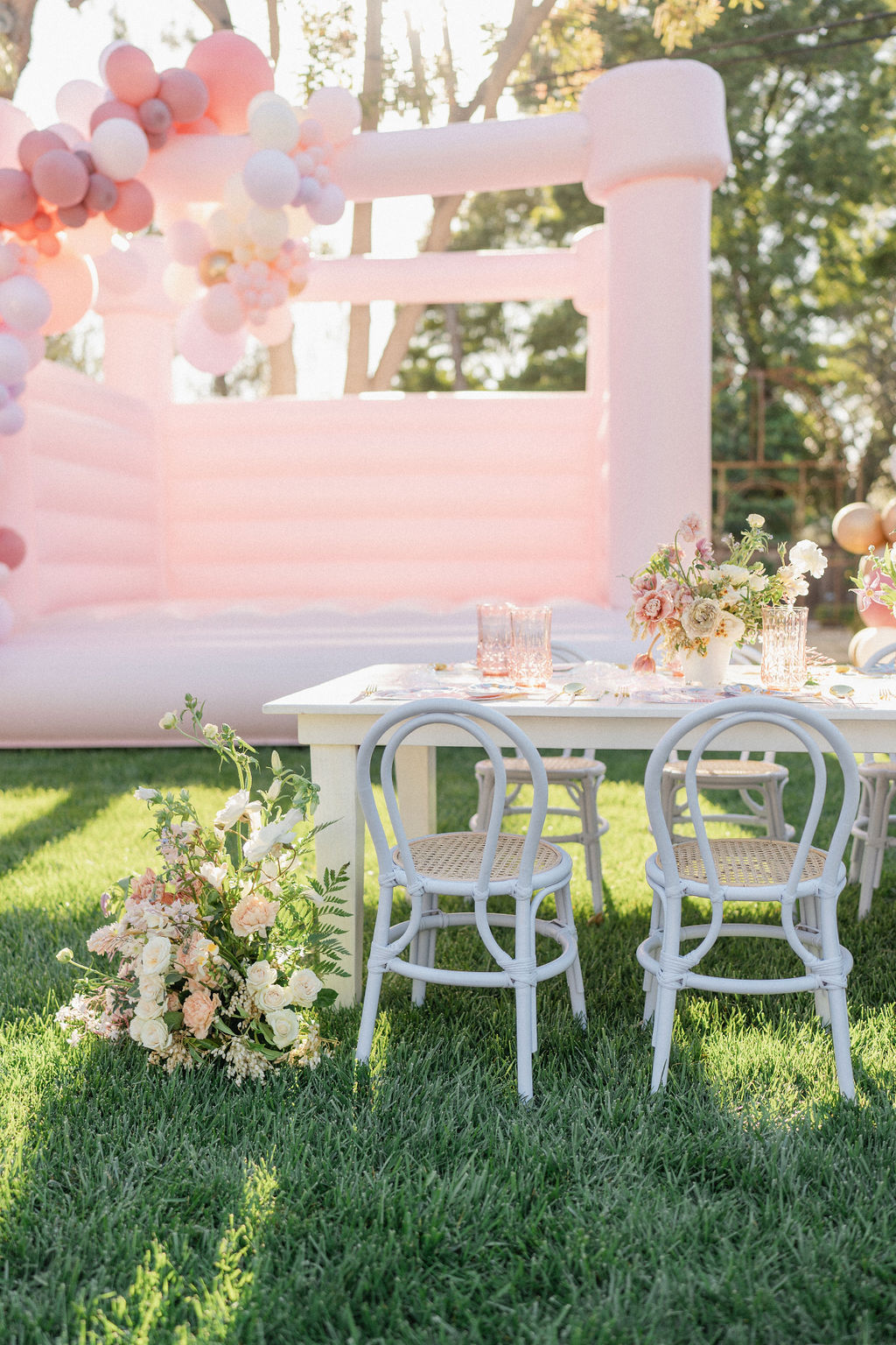 The Prettiest Backyard Unicorn Party with Sophistiplate • Beijos Events